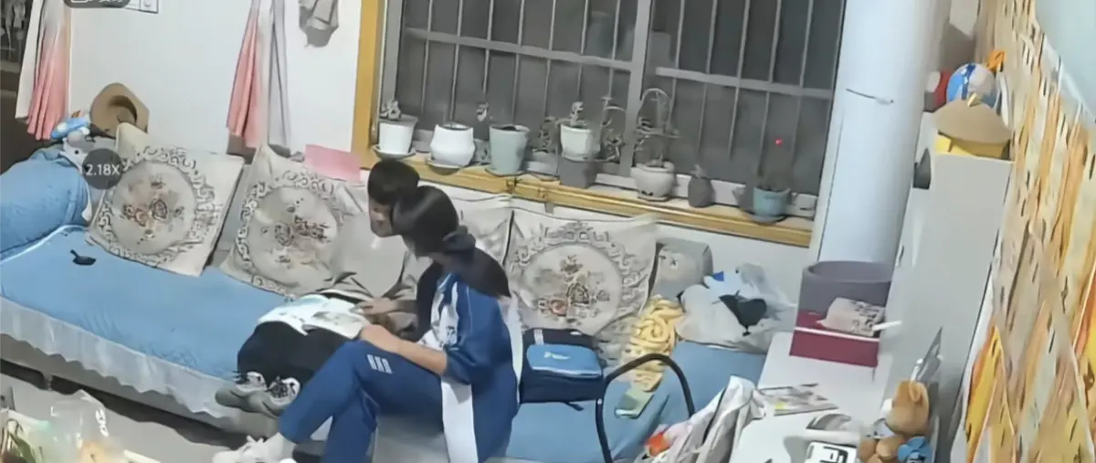 《来自姐姐的捏捏姐姐的爱姐弟情深难舍难分事件》资源下载-事件后续来龙去脉完整版-来自姐姐的捏捏姐姐的爱姐弟情深难舍难分事件高清在线观看