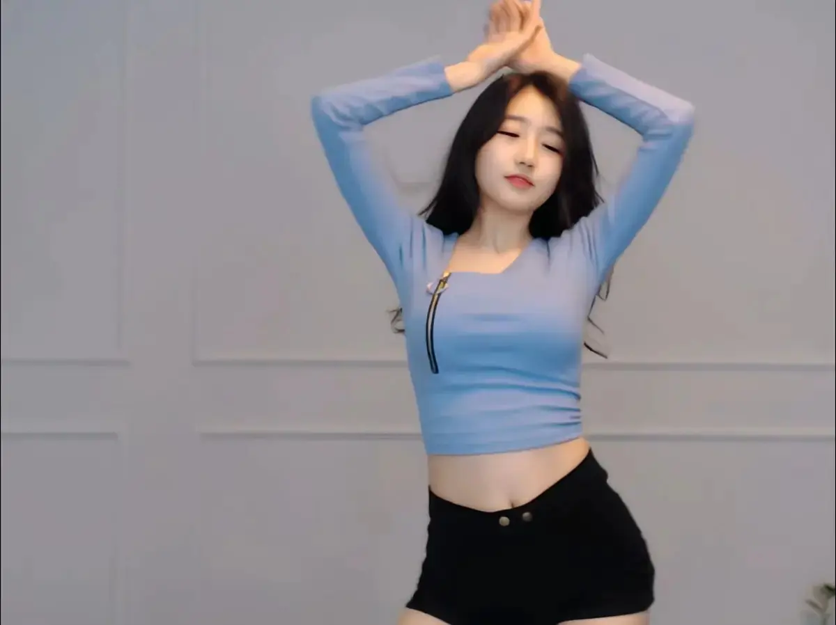 《onlyfans每日大赛》徐雅终极剪辑完整版-在线抢先看抖音爆款8月加长版-免费无广告观看-徐雅高能瞬间全收录