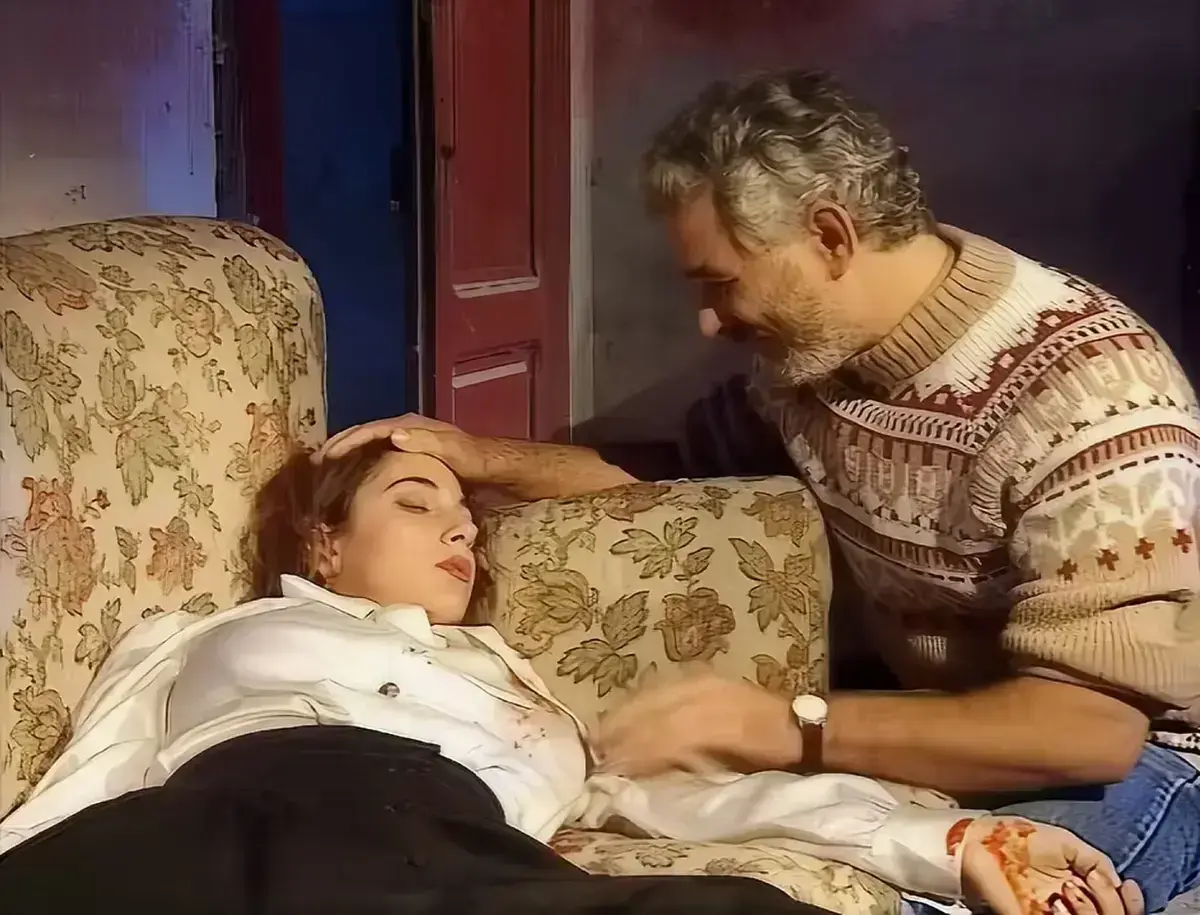 意大利经典《渔夫的妻子 赛仑》高清全集免费在线观看 - 剧情片-赛仑主演《Sceneggiata Napoletana（1994）》赛仑演绎被赌博毁掉的悲情渔妻《渔夫的妻子》未删减高清网盘资源分...