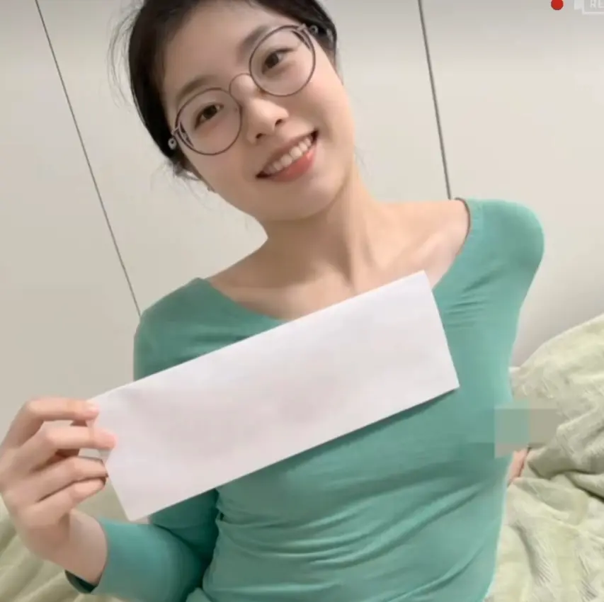 《秦嘉妮/秦嘉倪》1080P无损成片无删节版免费在线观看-青筋女王全系列作品持续更新-邯郸眼镜妹生活合集零广告全收录-秦嘉妮反差素人天花板告别滤镜焦虑