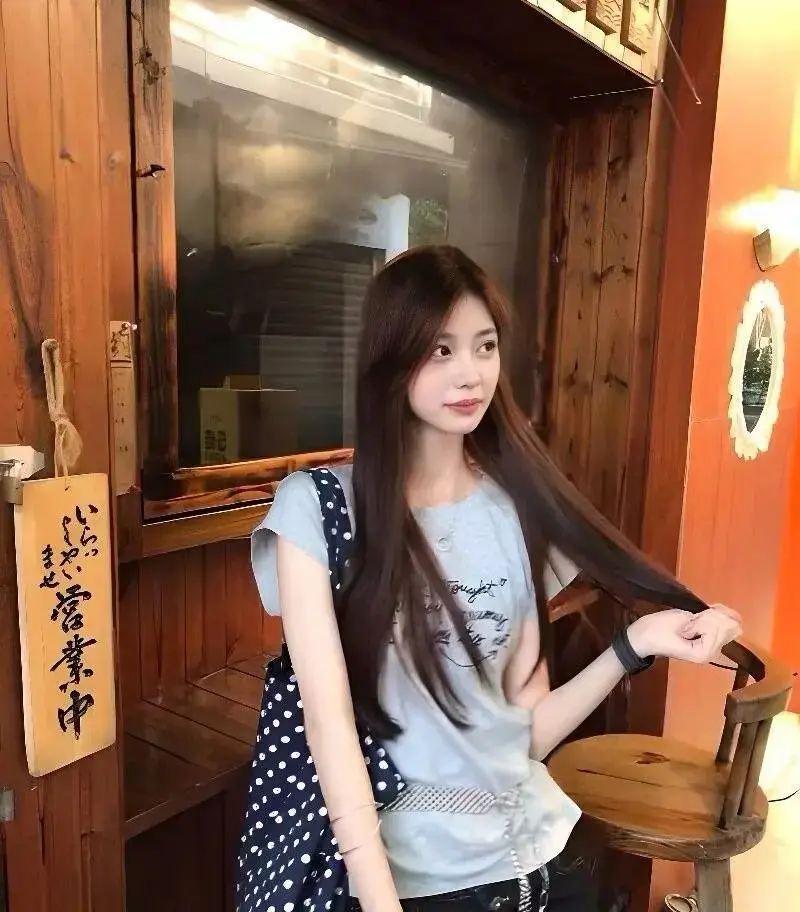 抖音戴馨菲最新完整版在线观看-《抖音戴馨菲》高清无码资源-蓝光全集无删减下载-夸克网盘免费点播